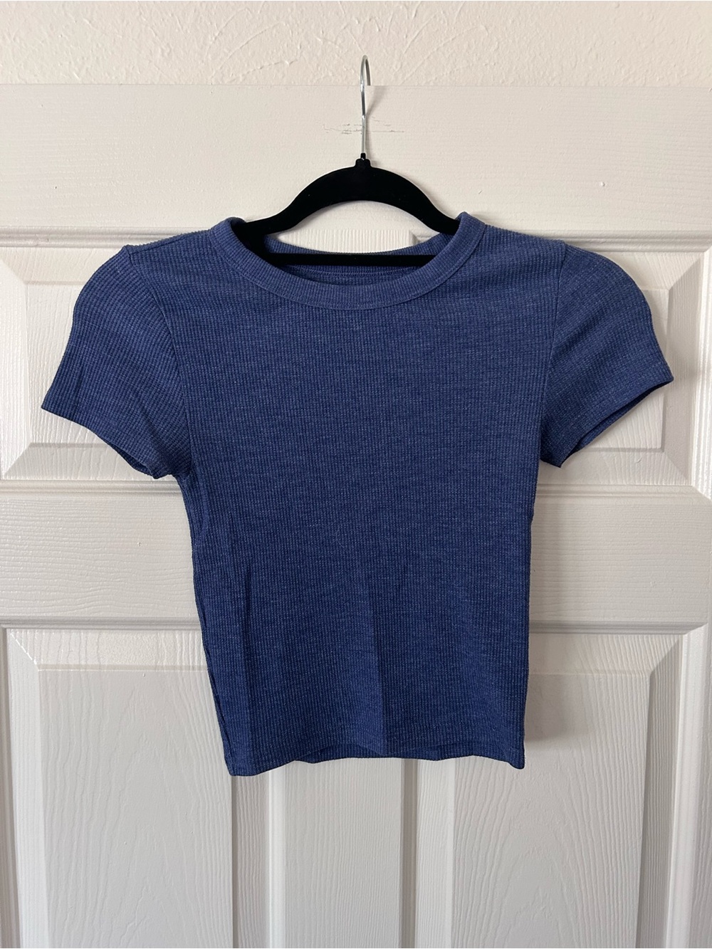 American Eagle Outfitters Ribbed Short-Sleeve Crop Tee - Navy Blue